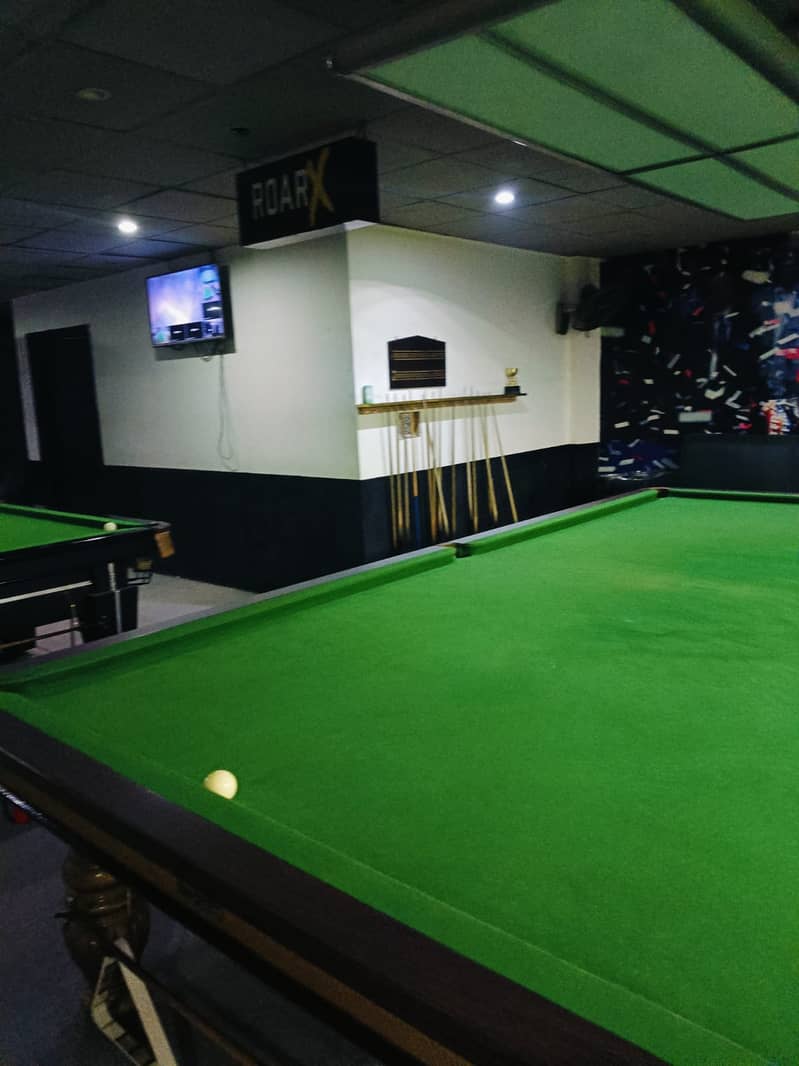 Snooker Table for sale / Full Snooker Club for sale 5