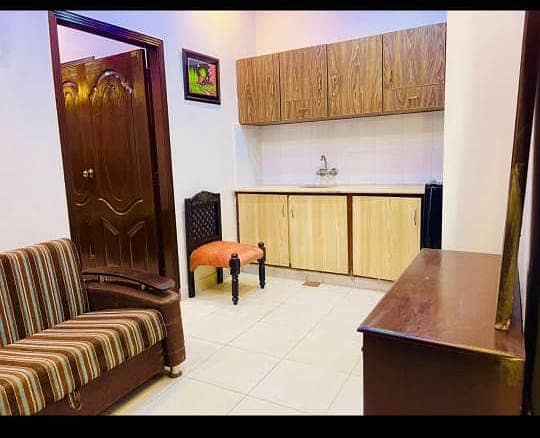 Fully Farnished Flat Available For Rent In Johar Town 4