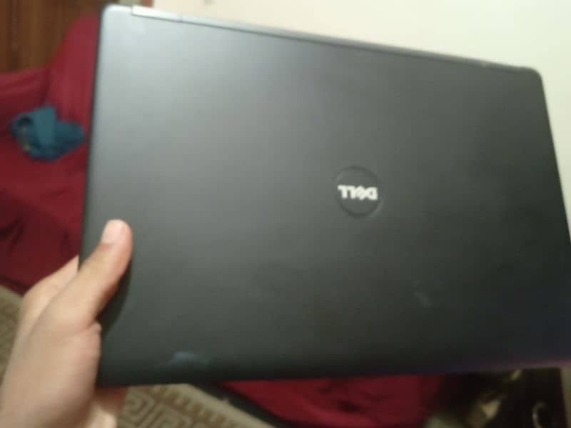 laptop for sale genrtoin 7 5