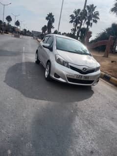 Vitz  2010/2015. . . . . . 03185186418