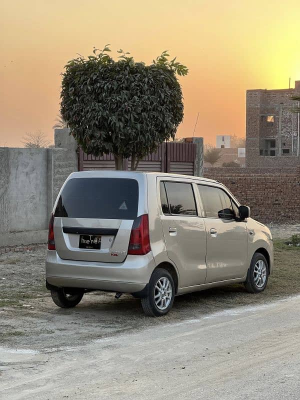 Suzuki Wagon R 2015 5