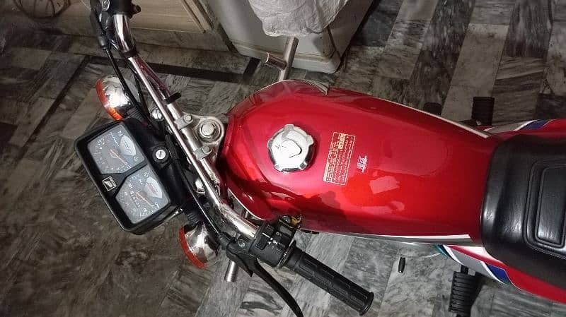 Honda 125CC 2023 9