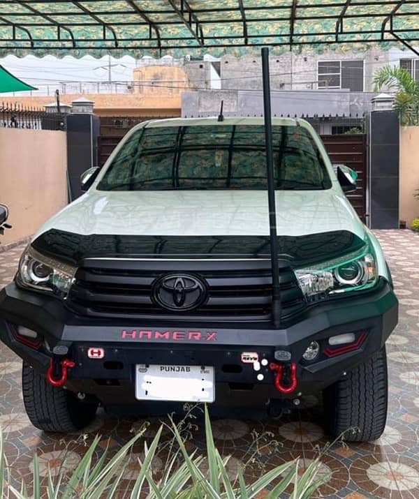 Toyota Hilux 2020 0