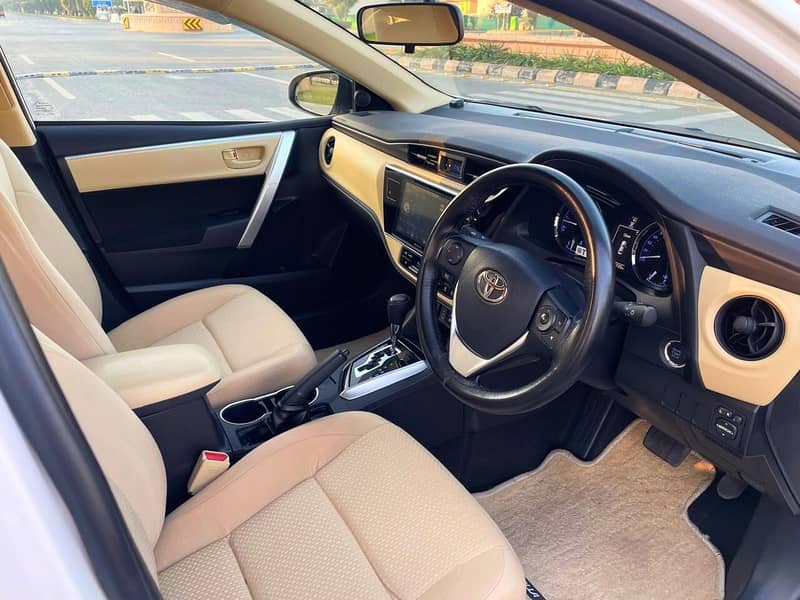 Toyota Corolla Altis 1.6 X CVT-I Special Edition 2022 6