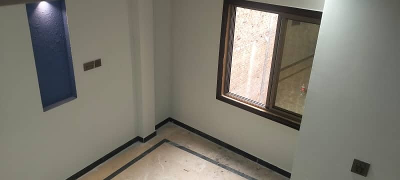 A Prime Location House In Gulberg 22