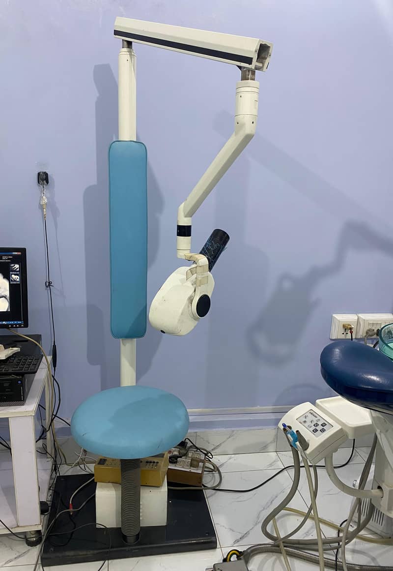 Dental x ray machine 1