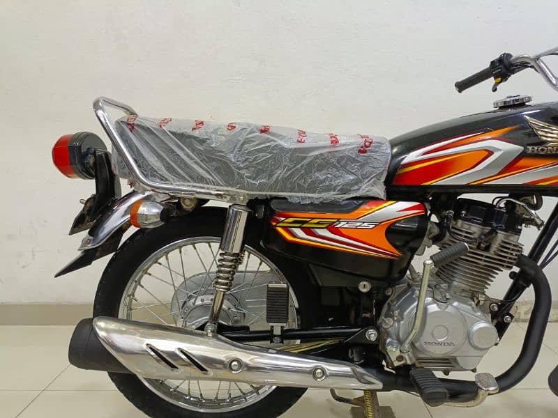 Honda CG 125 2022 Model 2