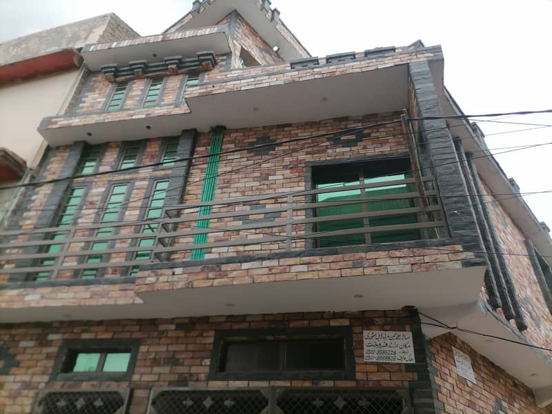 3.5 Marla House Available For Sale In Gulberg 1