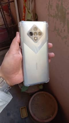 Infinix zero 8i