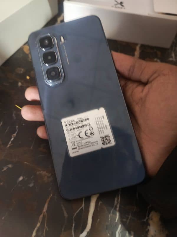 Infinix hot 50 pro 8+128 5