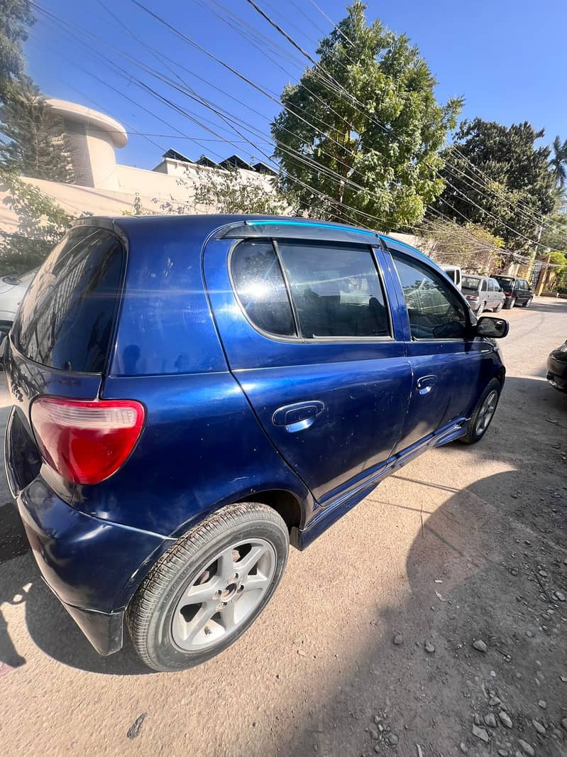 Toyota Vitz For Sale 2