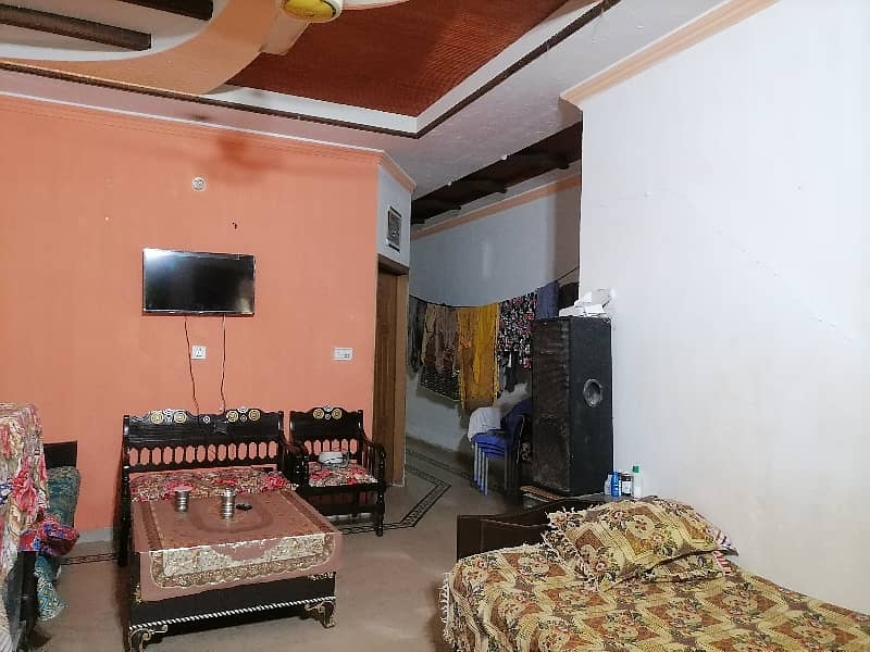 5 Marla House In Shoukat Town For Sale 10