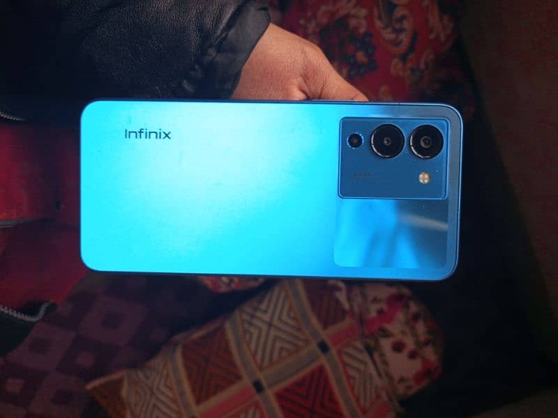 INFINIX note 12 mobile phone 0