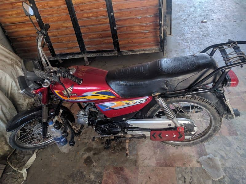 ravi 70 cc 5