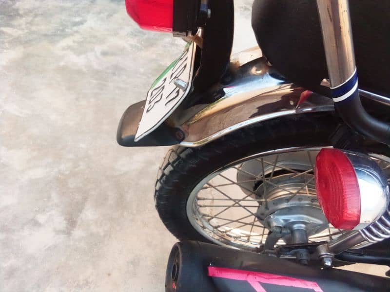 Honda 125 17 model rwp no 3