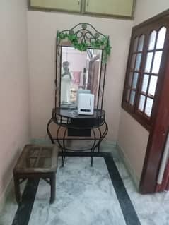 IRON DRESSING TABLE