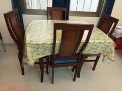 Dining table for sale