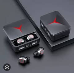 M 90 Earbuds