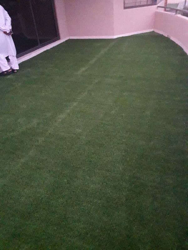 ARTIFICIAL GRASS FOR WHOLE SALE RATES 10