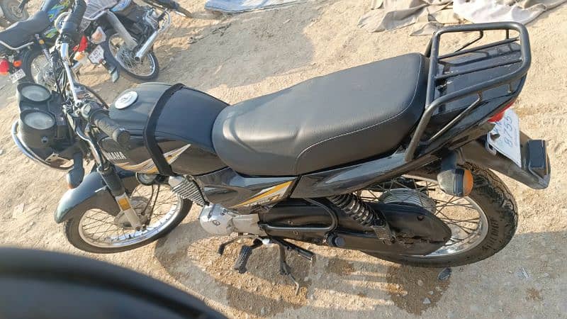 Yamaha ybz 125 Black available for sale 1