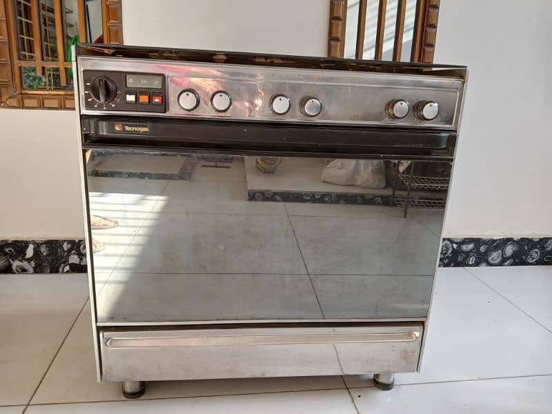 Italian Tecnogas Cooking Range (Stove with built-in oven) 7