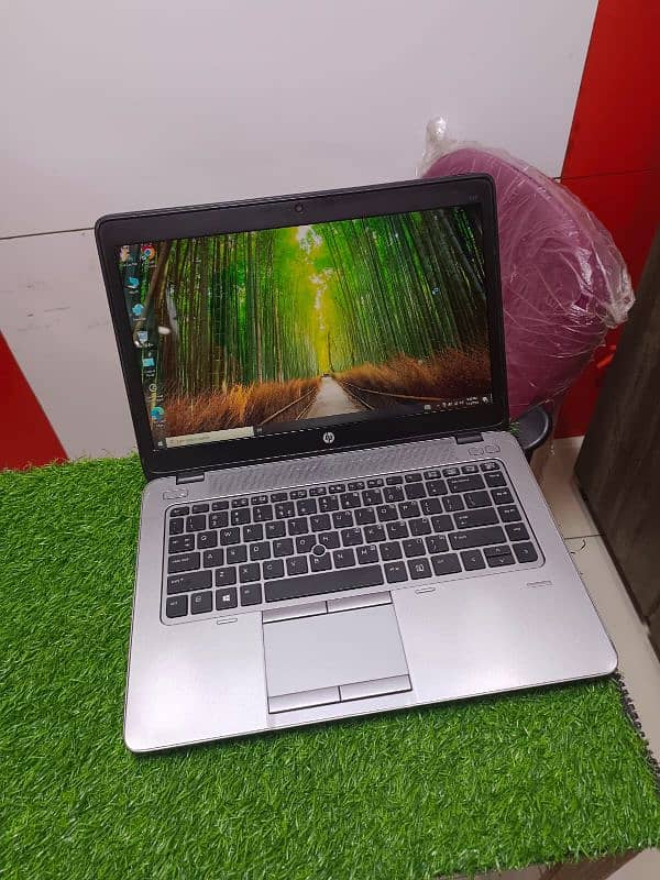 Hp EliteBook AMD A8 7th Generation 8GB RAM 128GB SSD GooD Conditions|| 0