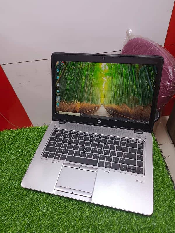 Hp EliteBook AMD A8 7th Generation 8GB RAM 128GB SSD GooD Conditions|| 6