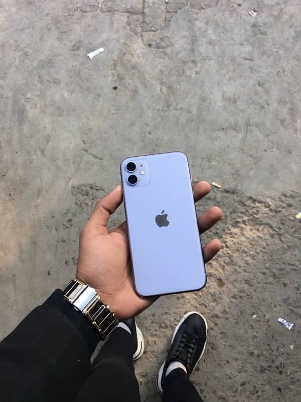 iphone 11 128GB for Sale 0