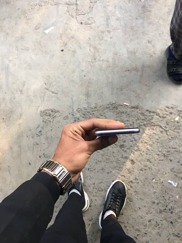 iphone 11 128GB for Sale 4