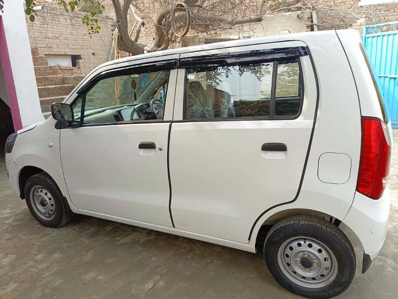 Suzuki Wagon R 2024 2