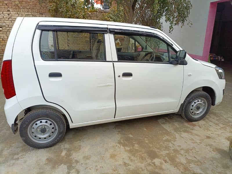 Suzuki Wagon R 2024 3