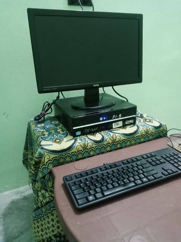 24 inches BenQ LED + i3 3rd generation CPU with mouse keyboard 1