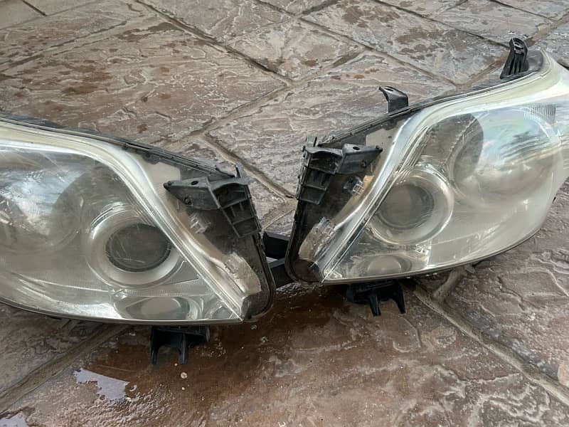 PRADO TX HEADLIGHTS 0