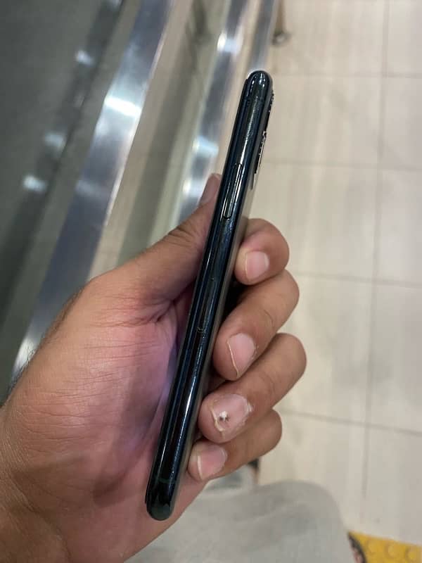 IPhone 11 Pro 256 gb Non PTA 3