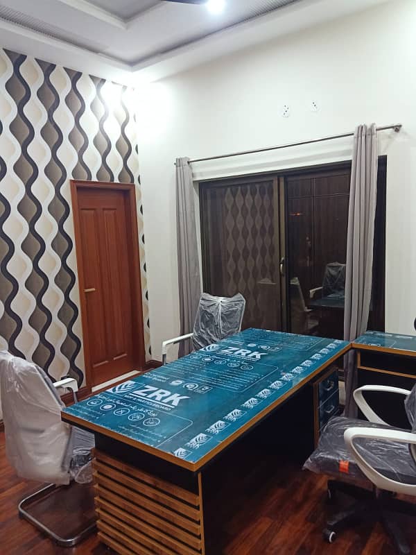 VIP FURNISHED OFFICES FOR RENT 6