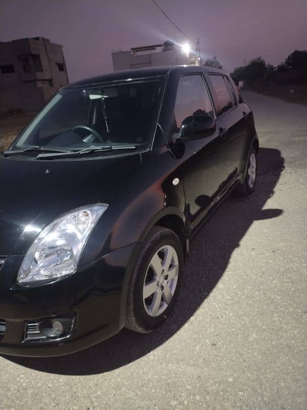 Suzuki Swift 1.3 DLX Navigation 2020 3