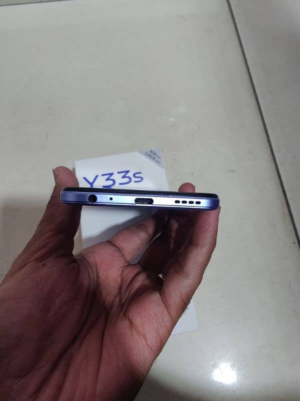 Vivo Y33s 8+4/128 With Box Charger 6