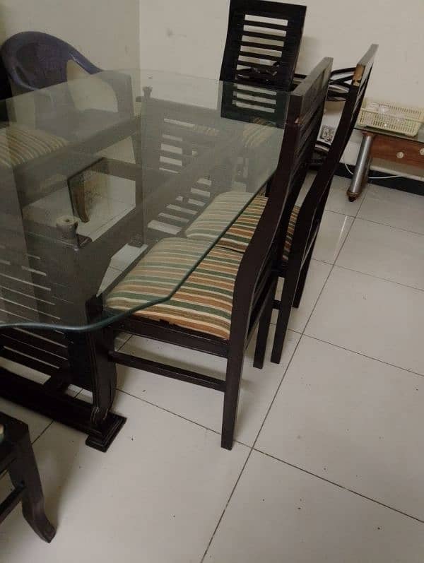 sale my Dinning table 0