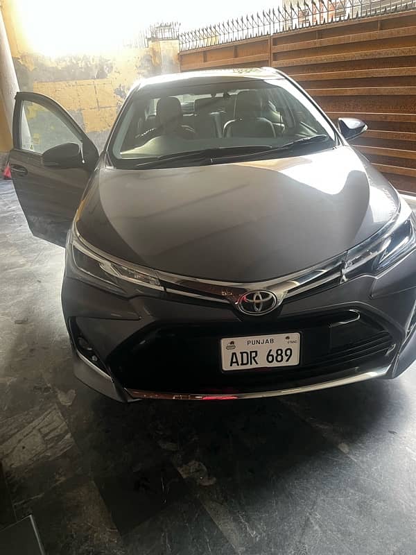 Toyota Altis Grande 1.8x  2021 0