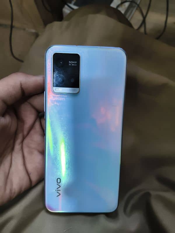 Vivo y 21t 1