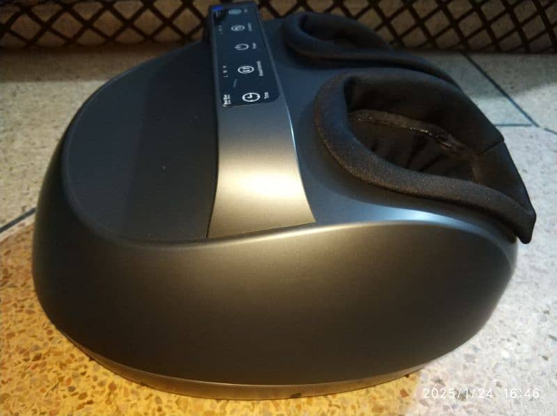 RENPHO FOOT MASSAGER FULLY NEW CONDITION 4