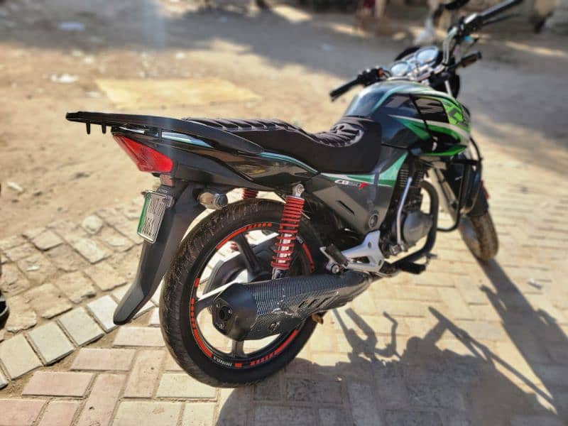 honda cb150f 2017 urgent sale 1