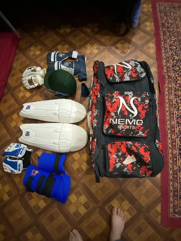 Cricket kit full equipment but without bat . 0