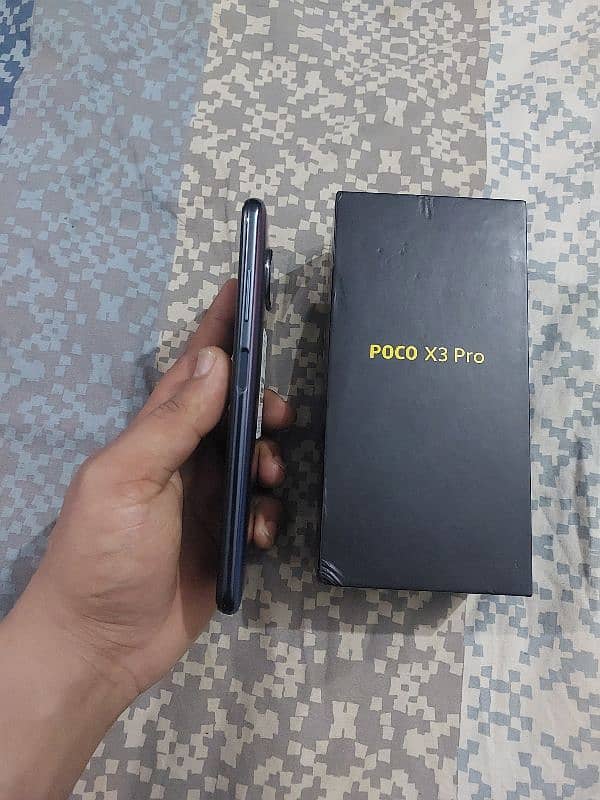 poco x3 pro 8/128 7