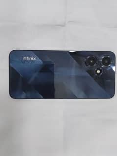 Infinix Hot 30 Play