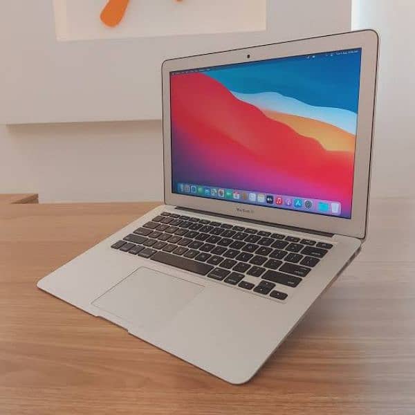 Apple Macbook Air 2015 - 256GB SSD - 8GB RAM 1