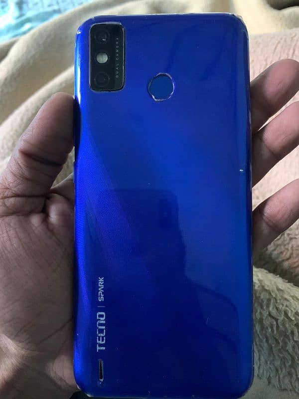 tecno spark 6go 4