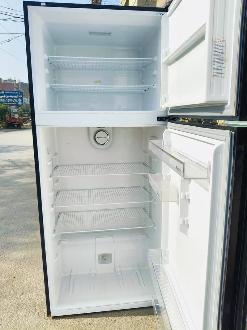 Dawlance fridge GD Large jumbo size (0306=4462/443) loshaset 6