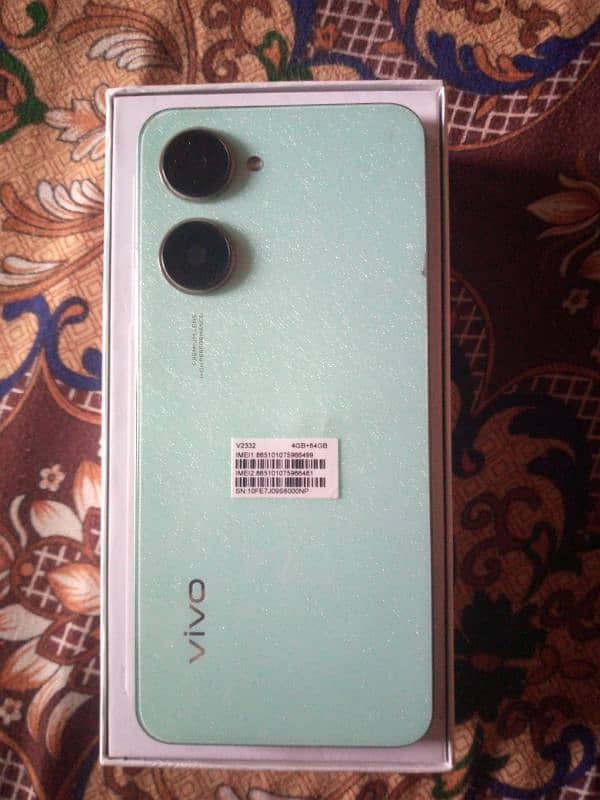 Vivo Y03 4/64 10/10 condition 9months warranty hai lekin phone 4