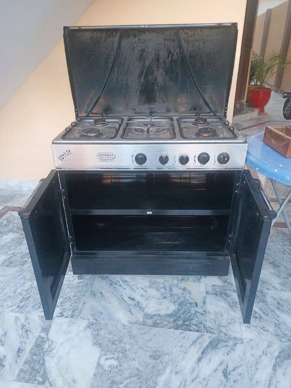 General Cooking range 5 stoves 1